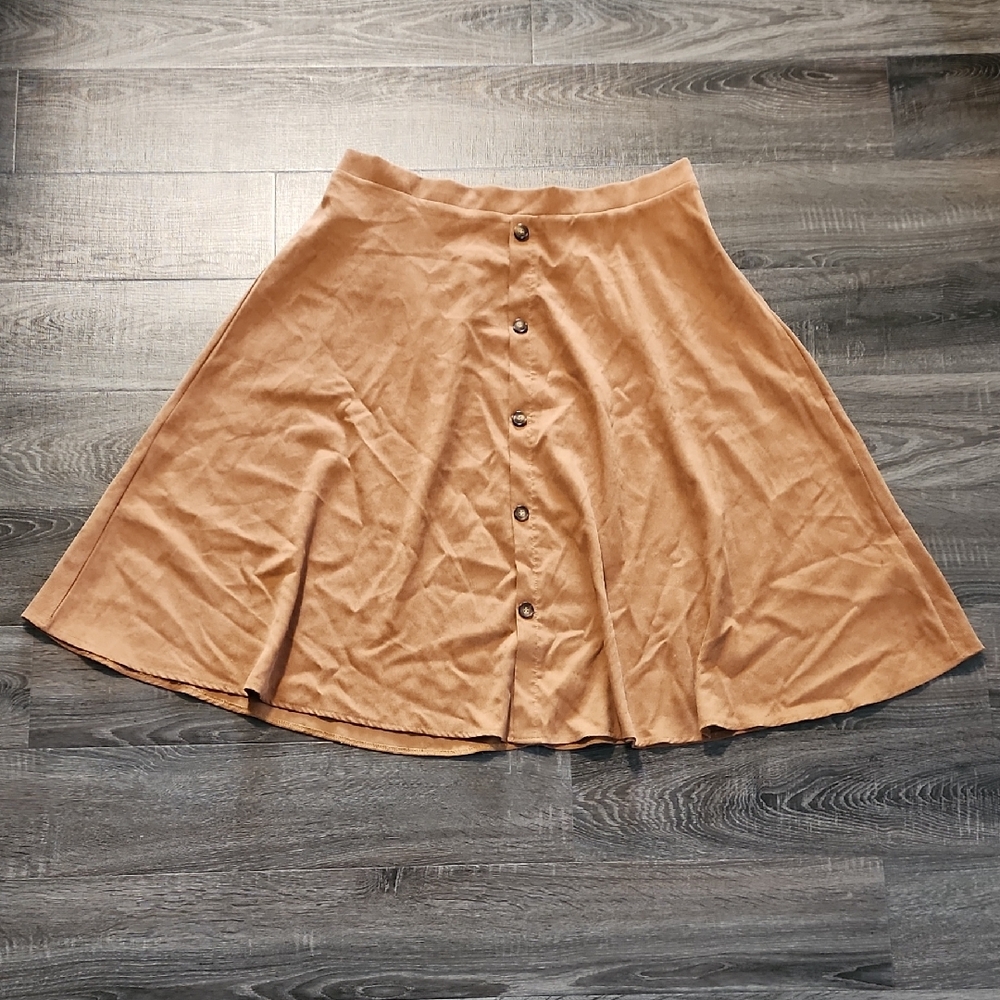 🌹 Emery Rose Midi Skirt 🌹